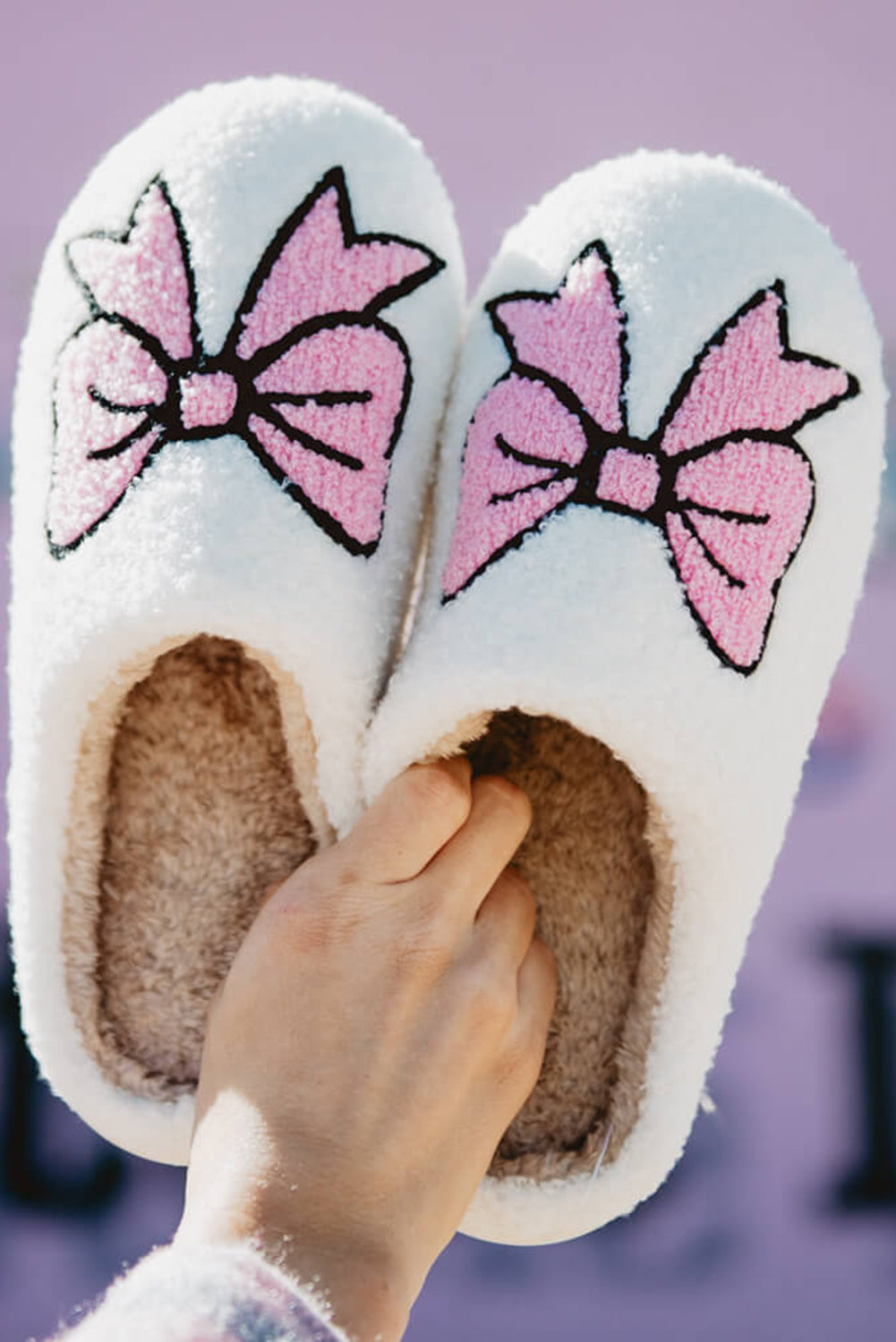 Bowknot Pattern Fuzzy Slippers