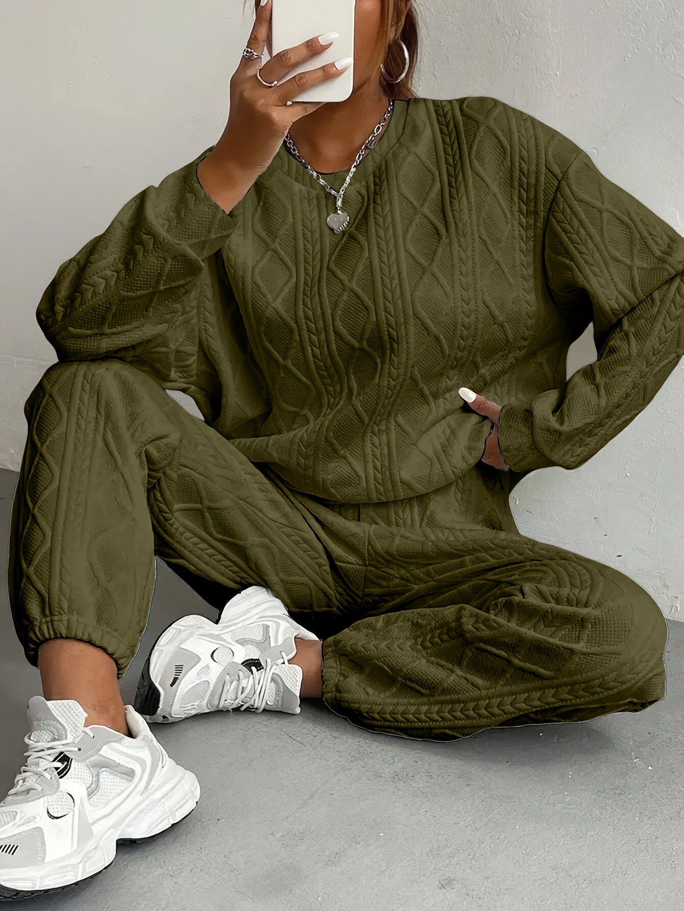 It’s Me Loungewear Set - Oversized Sweater & Cuffed Pants Two-Piece