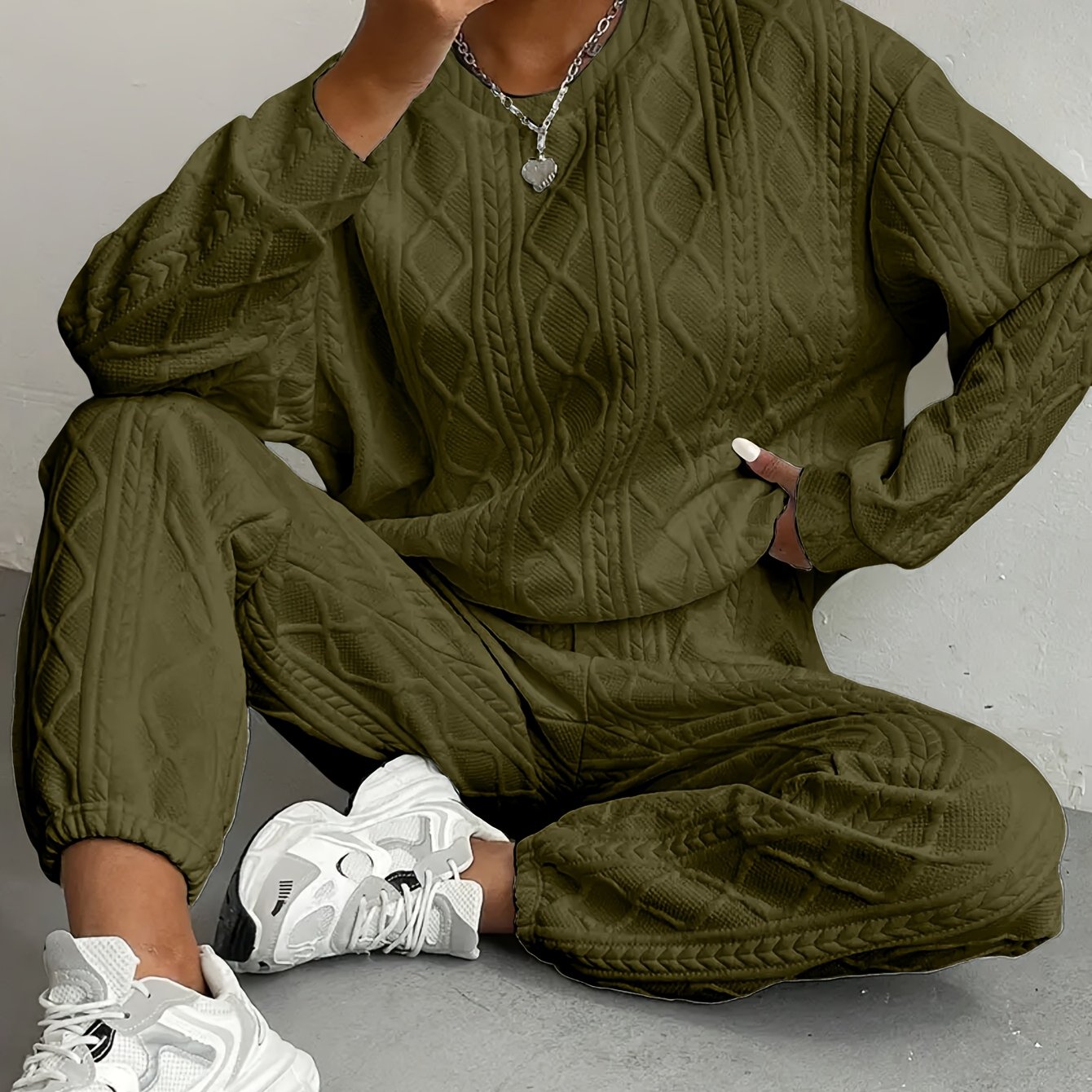 It’s Me Loungewear Set - Oversized Sweater & Cuffed Pants Two-Piece