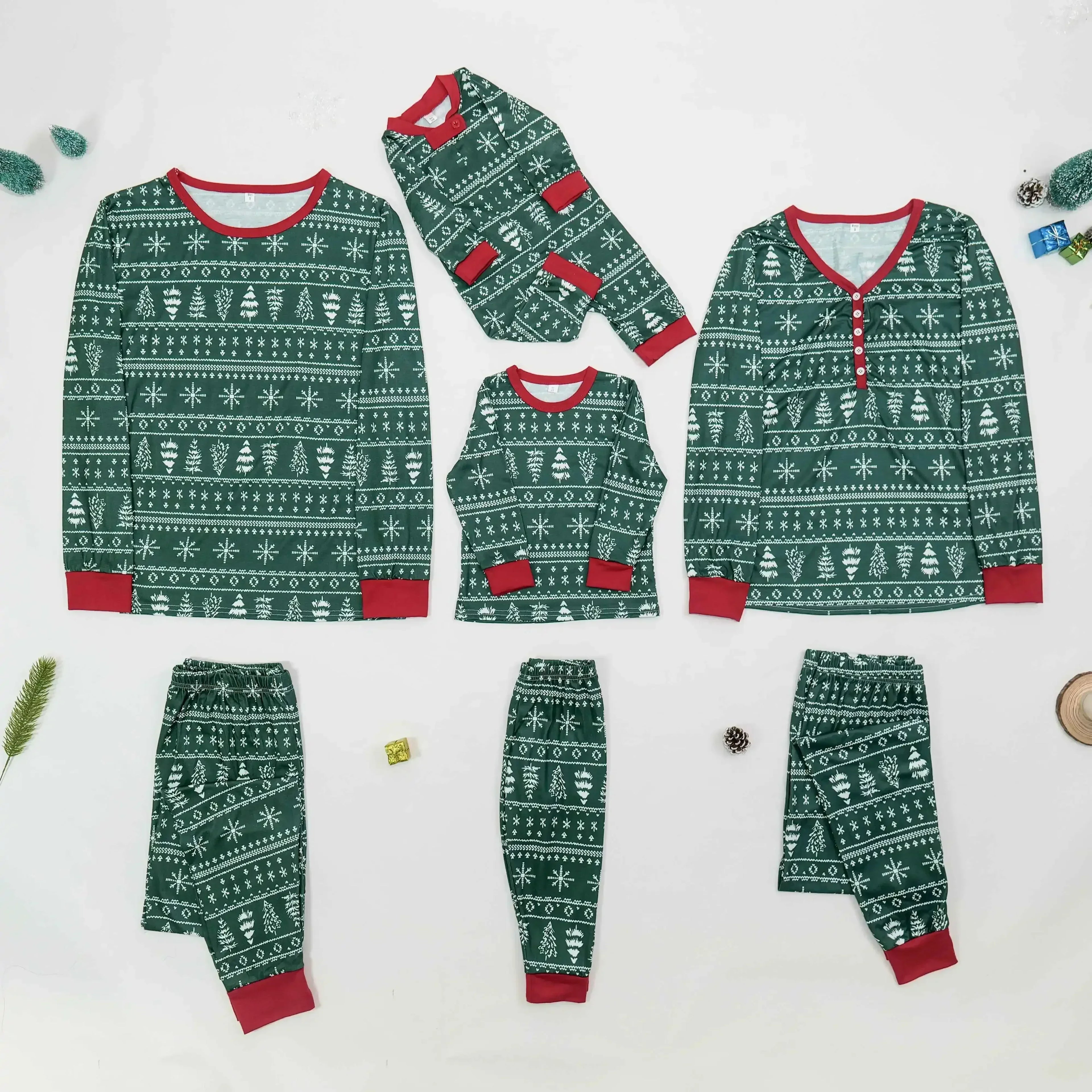 Women Men Boys Girls Christmas Pajamas Set