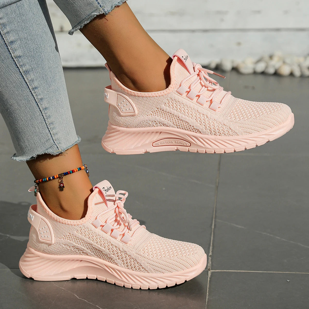 Sneaker Fall