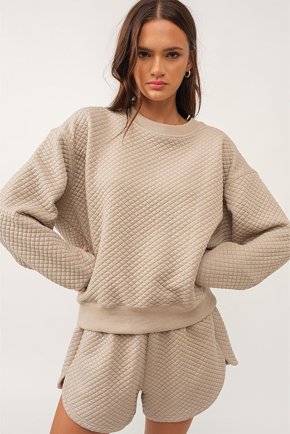 Waffle Knit Lounge Set – Two-Piece Cozy Pullover & Shorts (Beige)